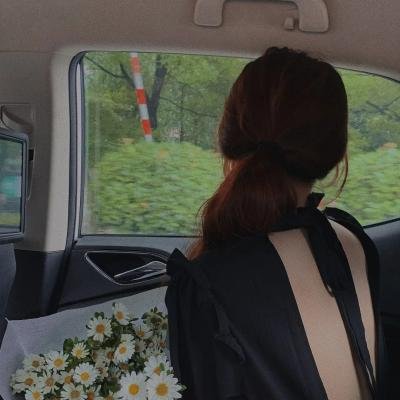 艾蜜莉·布莱尔的秘密